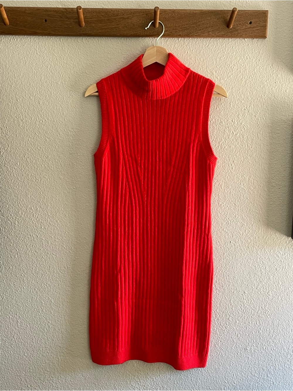 NWT Banana Republic Sleeveless Rib Knit Turtleneck Dress in Red